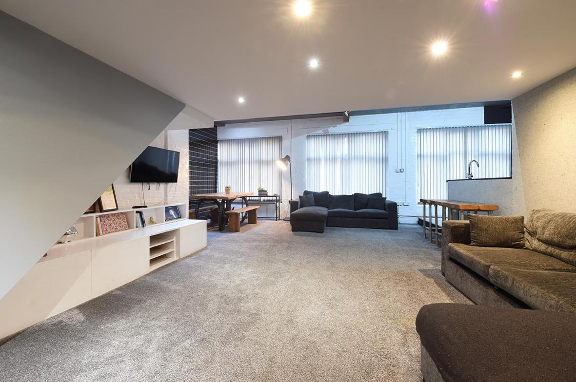 Penthouse Warehouse Slps 18 Apartment Manchester Exterior photo