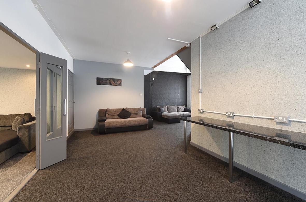 Penthouse Warehouse Slps 18 Apartment Manchester Exterior photo